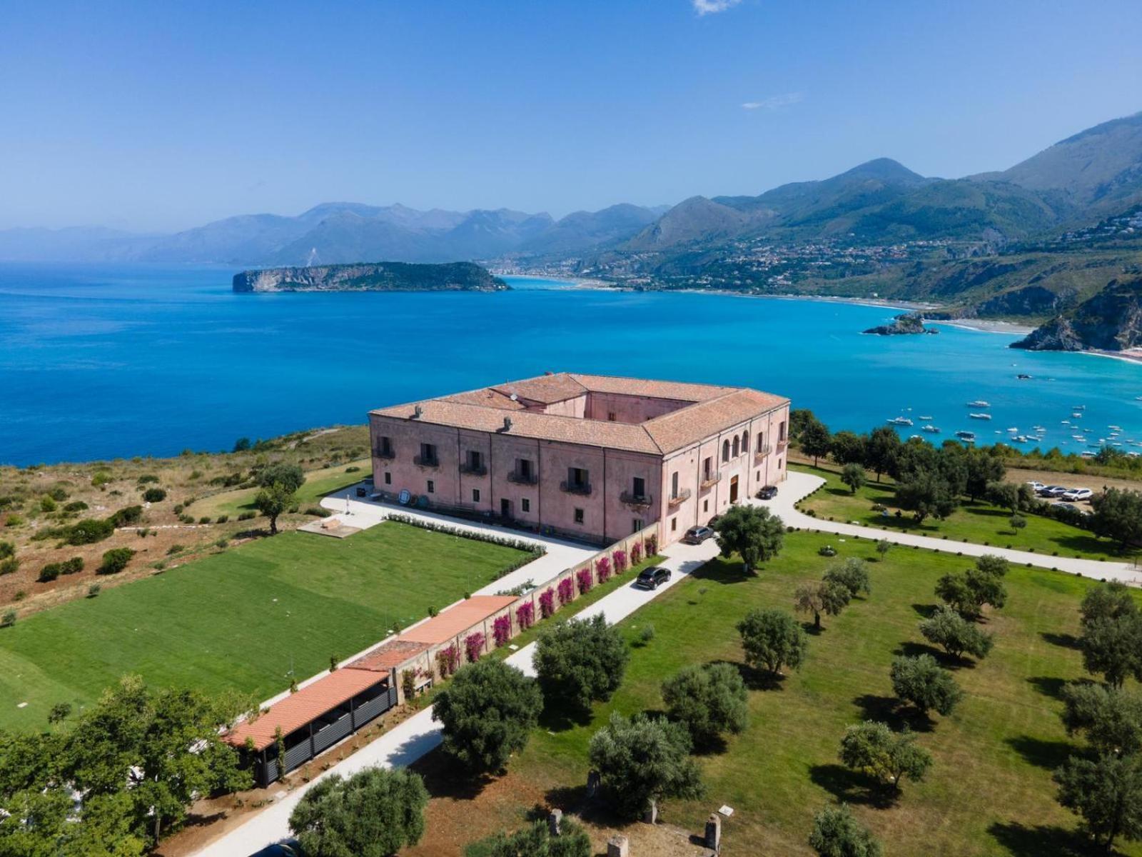 Palazzo Principi Lanza Hotel San Nicola Arcella Luaran gambar
